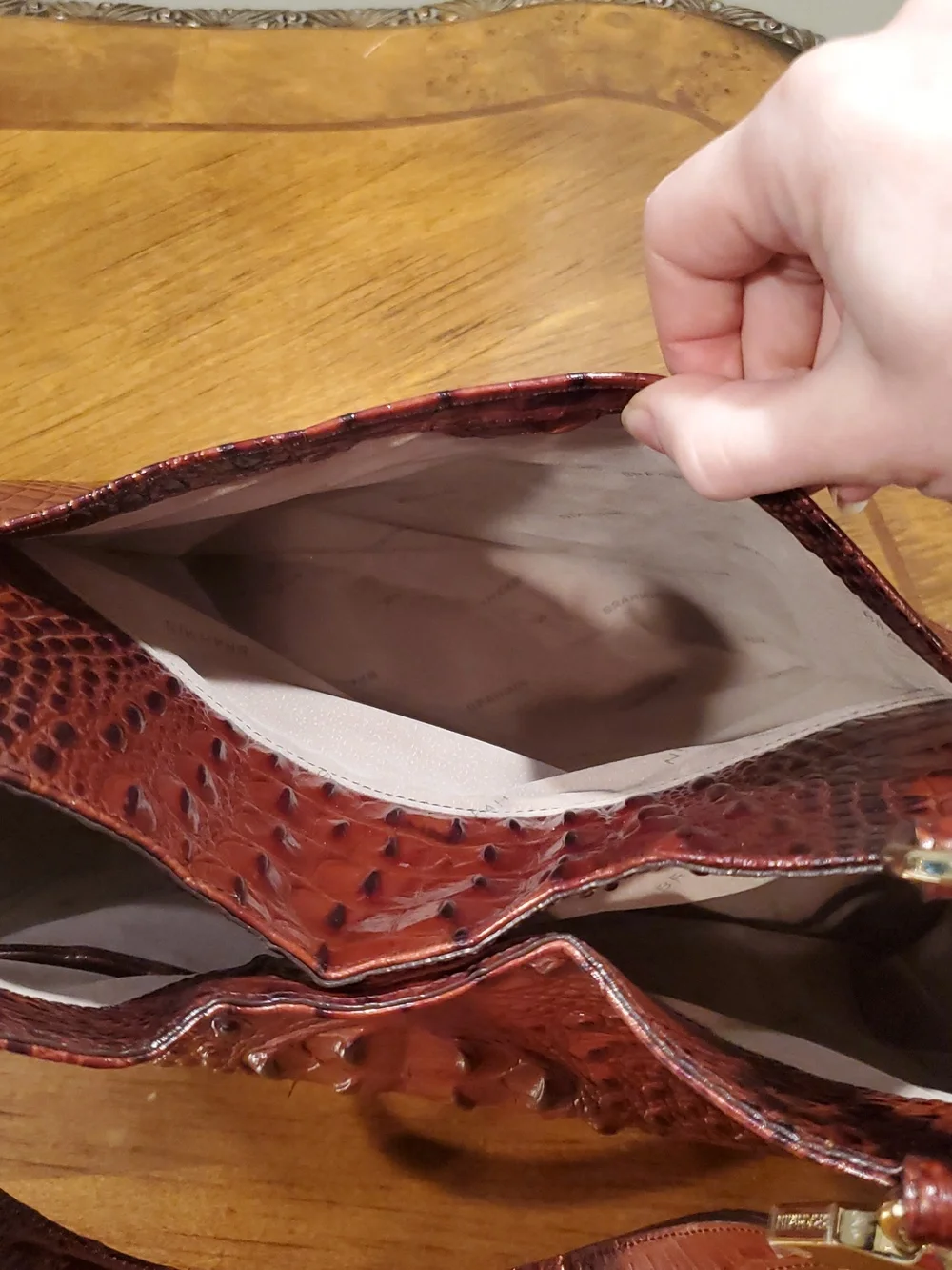 Like NEW Brahmin Marianna Alzette Croc Shoulder Tote - Picture 12 of 14